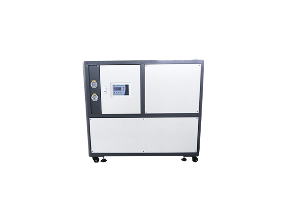 低溫冷水機組的冷凝器降降壓方法
